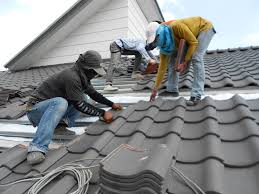 Fast & Reliable Emergency Roof Repairs in East Moline, IL